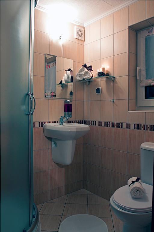 Bed and Breakfast Bukowianski Dworek Буковина-Татшаньска Номер фото